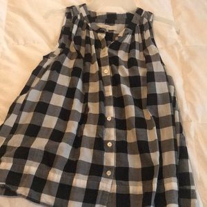 Sleeveless Gingham cotton top